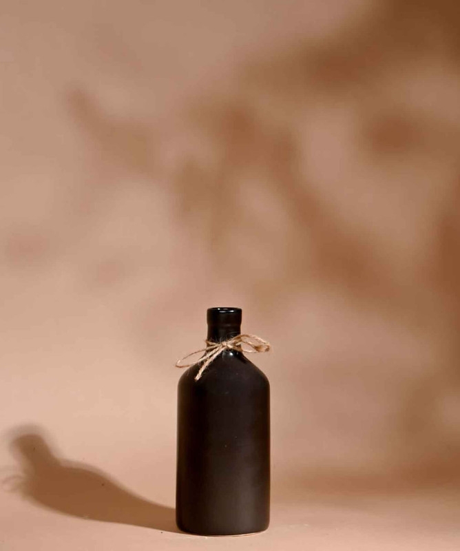 Japanese Bottle Vase (Black) image